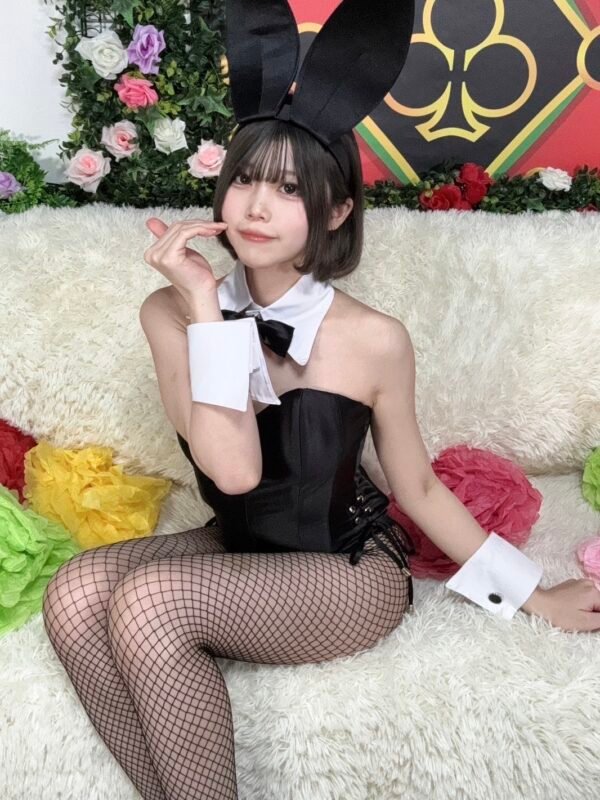 りつ19岁 158cm C罩杯45kg 出身:日本等级：ss