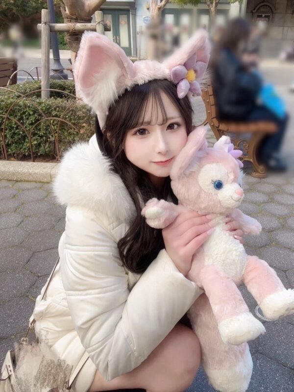 あむ18岁 153cm E罩杯 46kg出身:日本等级：sss