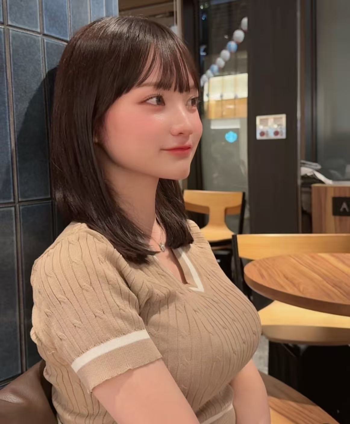 な年龄：21岁身高：162cmh罩杯出身:日本等级：s